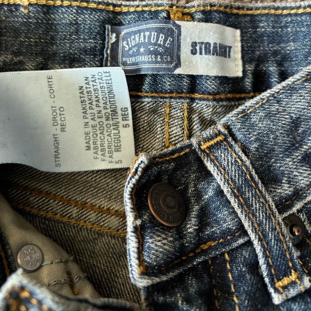 Signature by Levi Strauss Men's Blue Jeans